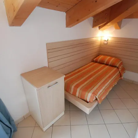 Locazione Turistica Mareo.3 Apartman Fogliano Marina
